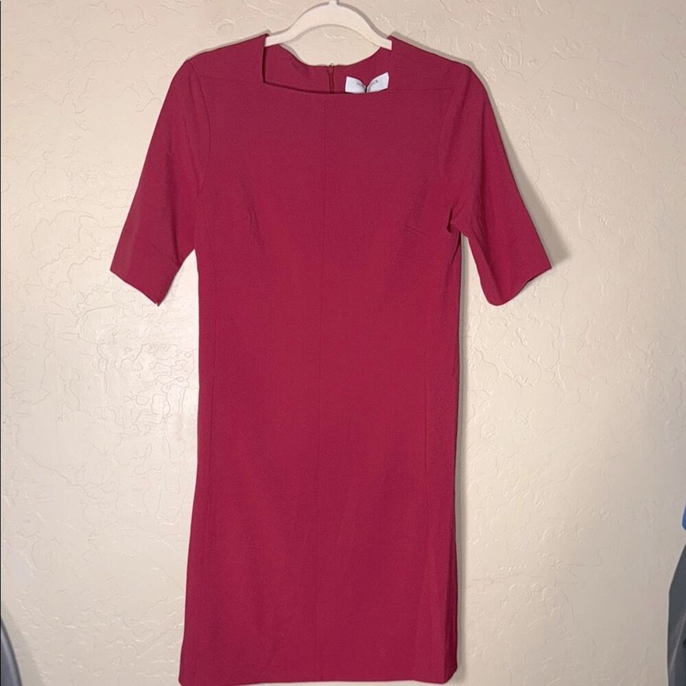 Mm Lafleur The Emily 2.0 dress in rhubarb
Wonder Tex fabric size 4. NWT.